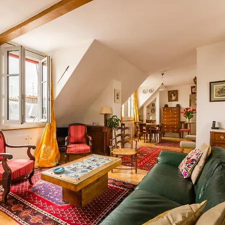 Veeve - Views To The Eighth Appartement Parijs
